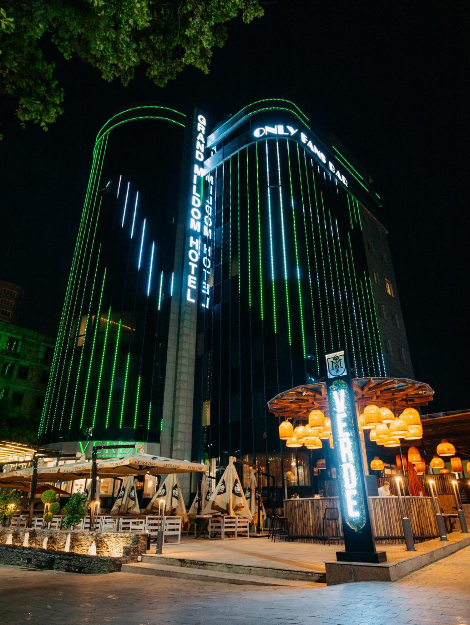 Grand Mildom Hotel Almaty Exterior photo